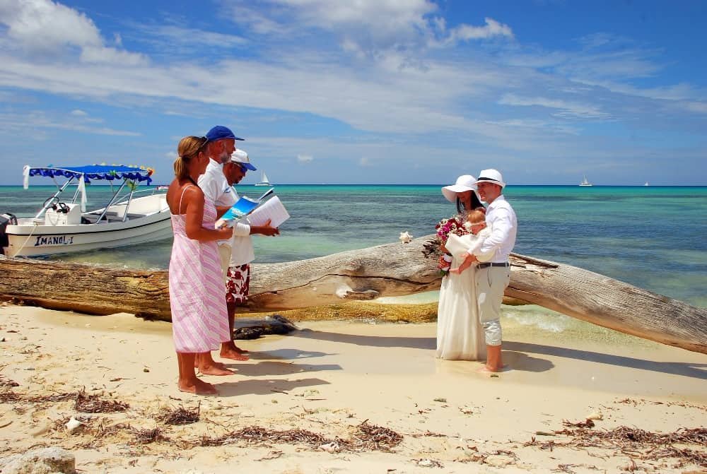 Wedding on Saona – wedding photo 7
