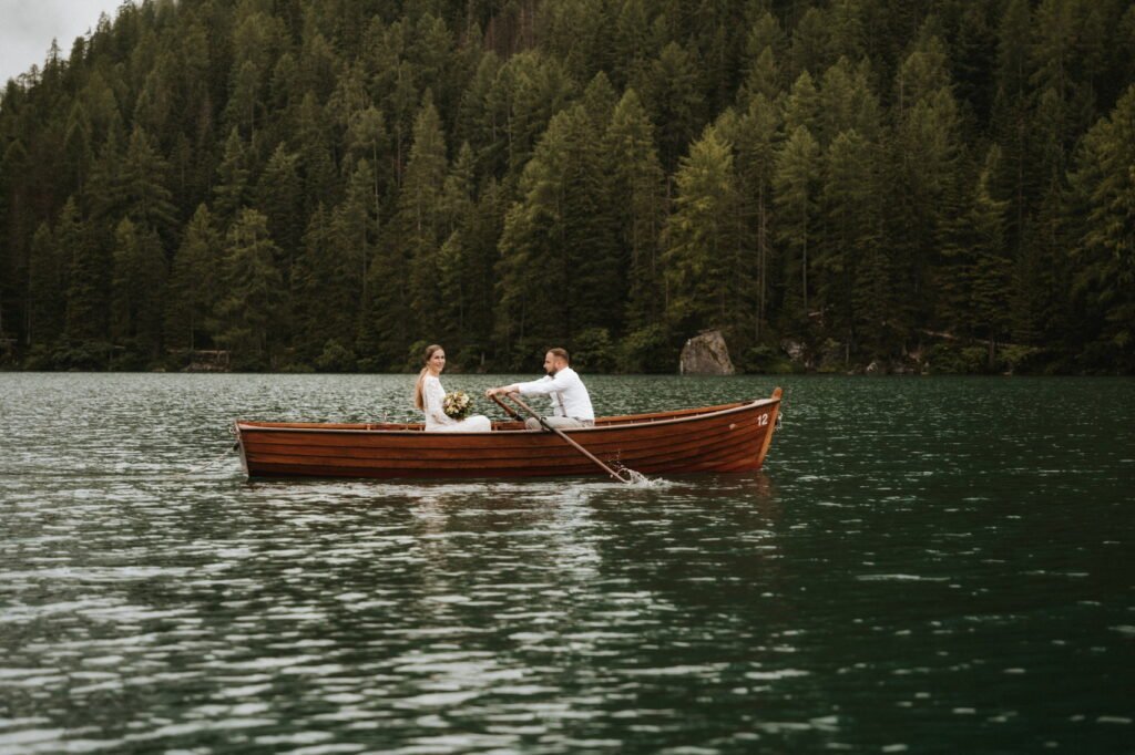Svatba v Itálii u Lago di Braies